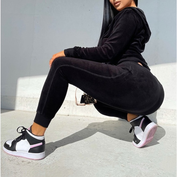 Fashion Nova jogging set - Picture 6 of 7